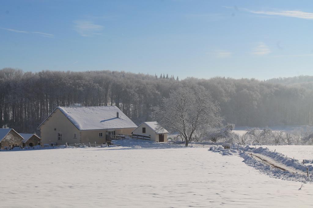Chambres Et Table D'Hotes La Trottelee Bellefontaine  Zewnętrze zdjęcie